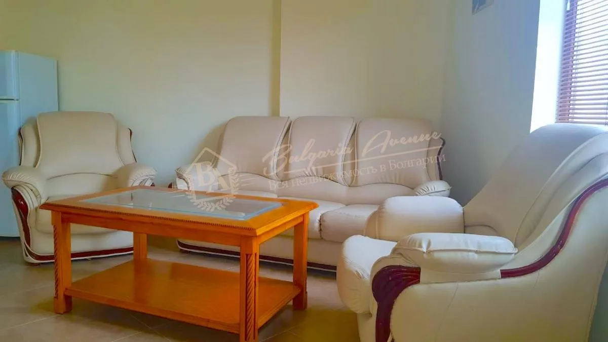 Апартамент в Несебре с частичным видом на море в 50 метрах от пляжа