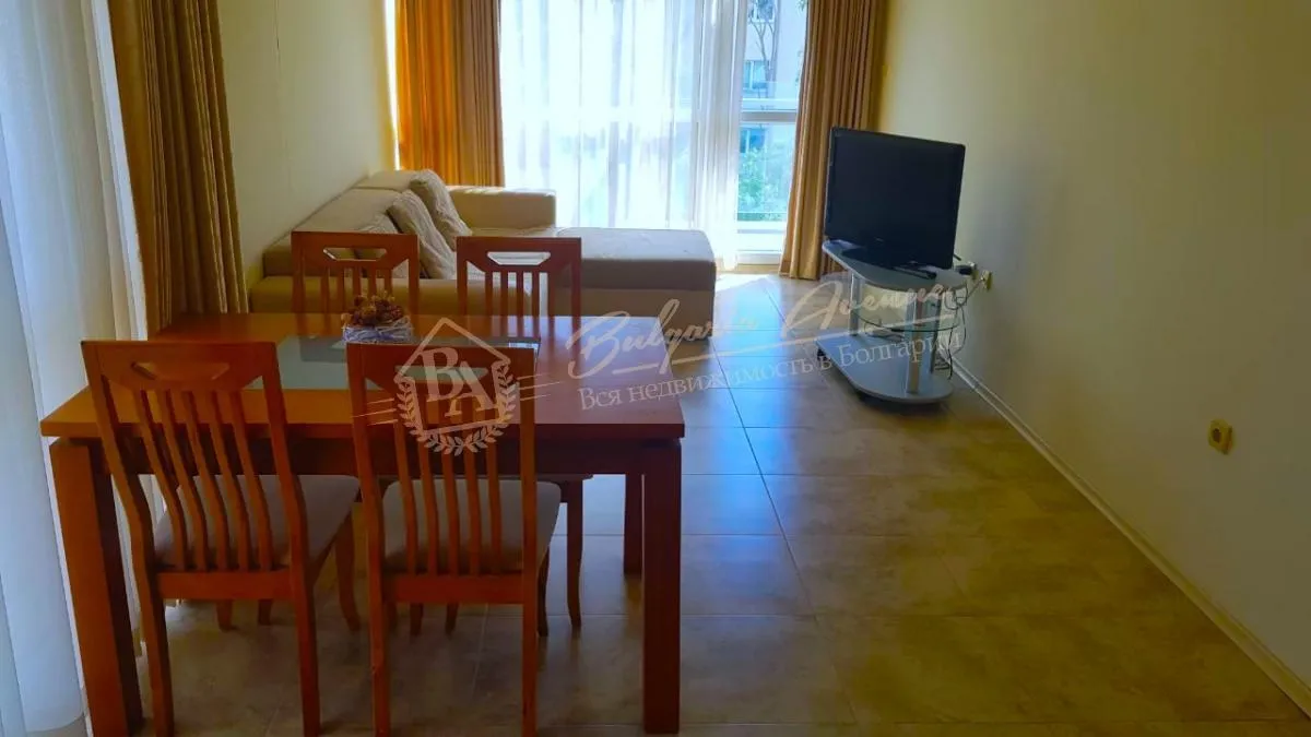 Апартамент на первой линии в центре г.Несебр с видом на море