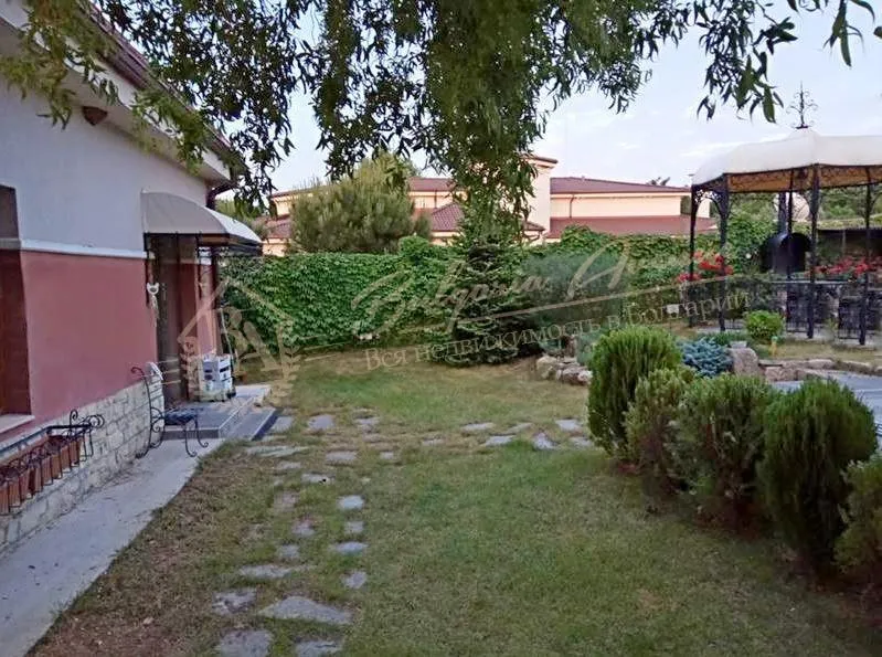 Двухэтажный дом в селе Приселци р-на Варна