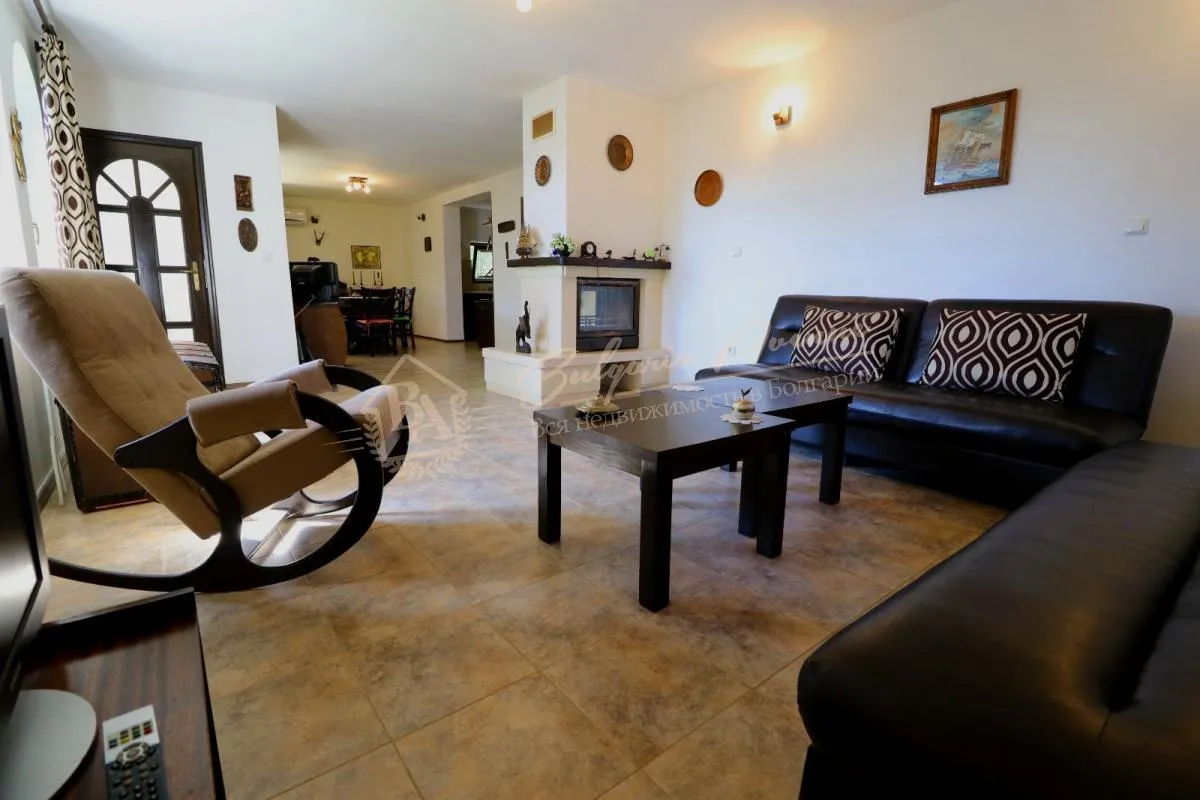 Вилла недалеко от дворца Балчик и Ботанического сада в г.Балчик