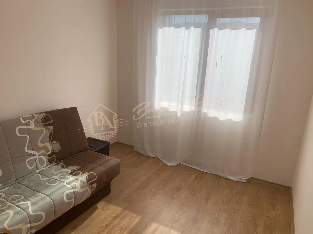 Просторный апартамент с 2 спальнями в 120 м от моря в Равде