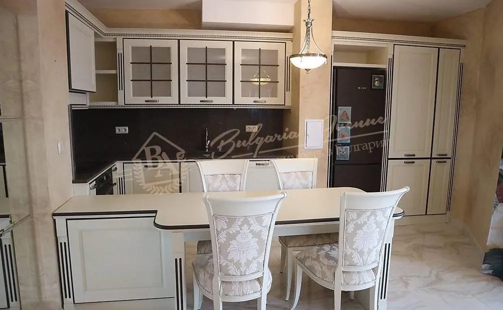 Пентхаус в элитном жилом комплексе в 100 м от моря, г.Св.Влас