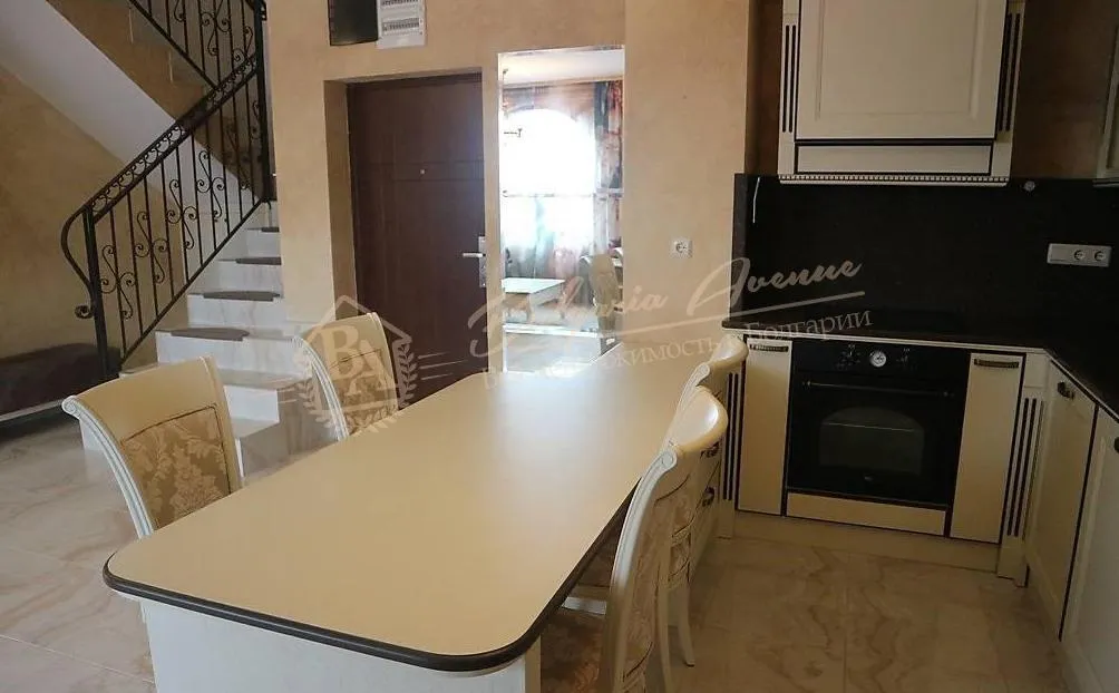 Пентхаус в элитном жилом комплексе в 100 м от моря, г.Св.Влас