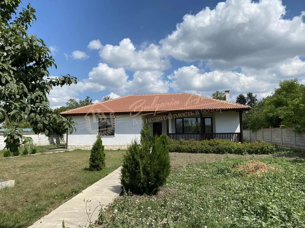 Уютный одноэтажный дом с большим садом около Балчик для ПМЖ