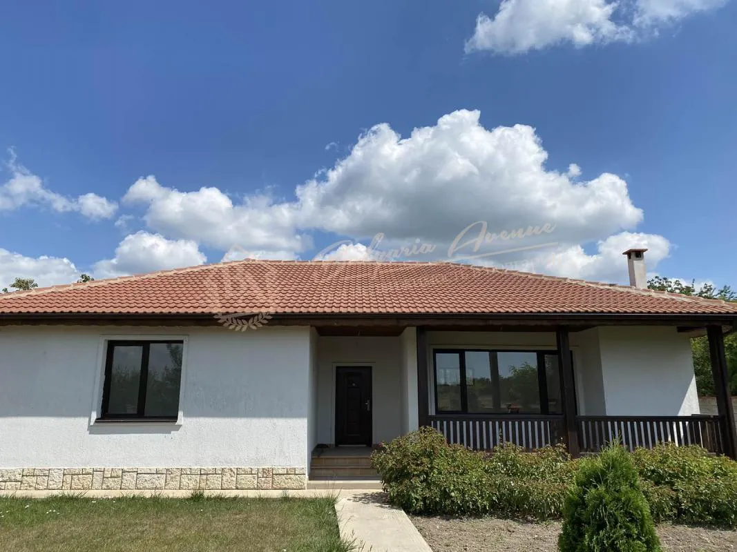 Уютный одноэтажный дом с большим садом около Балчик для ПМЖ