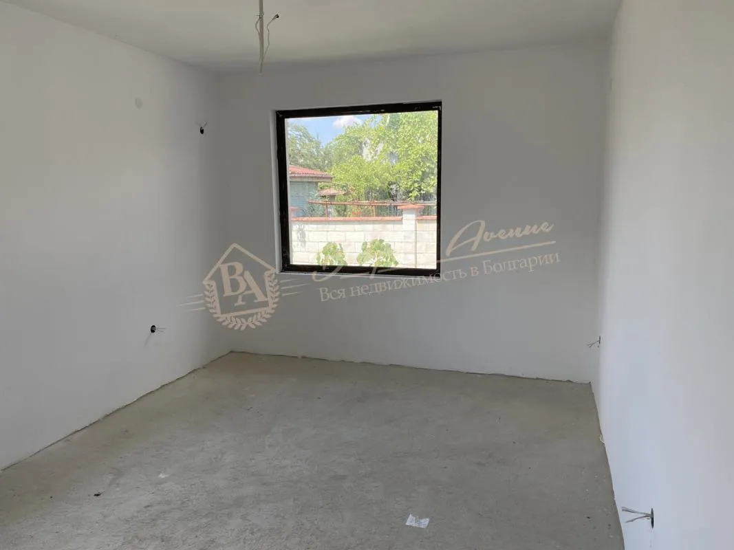 Уютный одноэтажный дом с большим садом около Балчик для ПМЖ