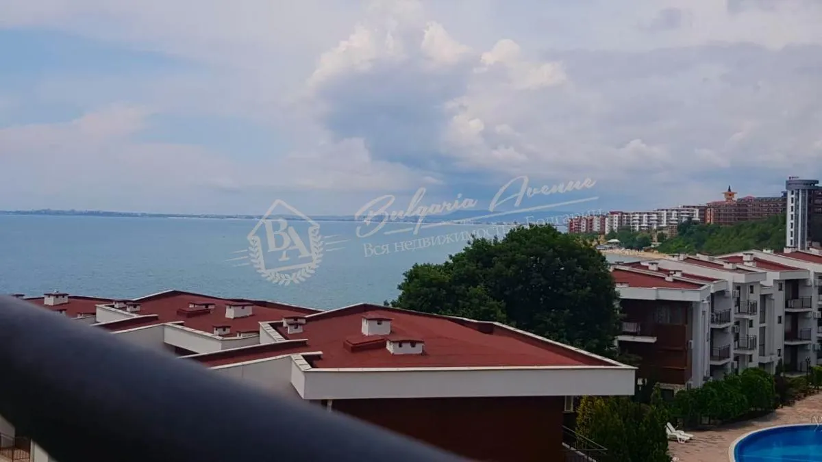 Квартира с мебелью, с 1 спальней и панорамой на море на 1 линии