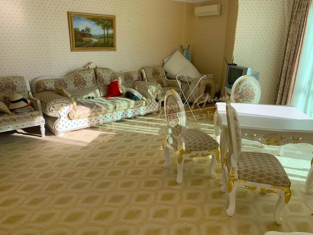 Квартира с мебелью, с 1 спальней и панорамой на море на 1 линии