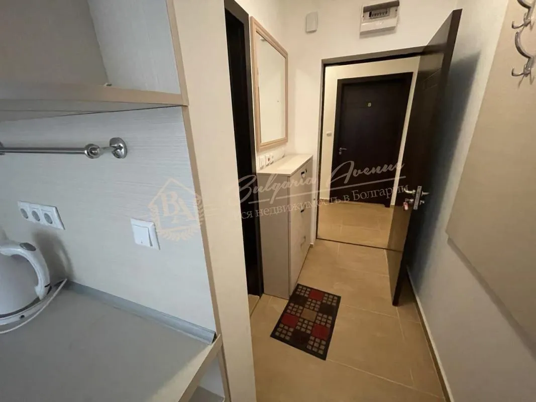 Недорогая студия с собственной лужайкой - Villa Astoria, Елените