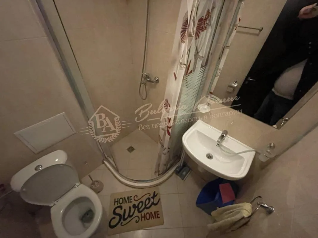 Недорогая студия с собственной лужайкой - Villa Astoria, Елените