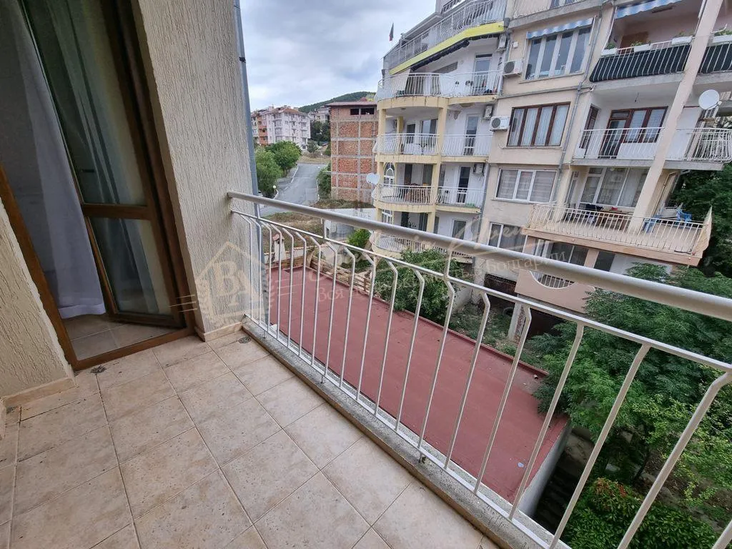 Трехкомнатный апартамент с видом на море, без таксы поддержки, Святой Влас