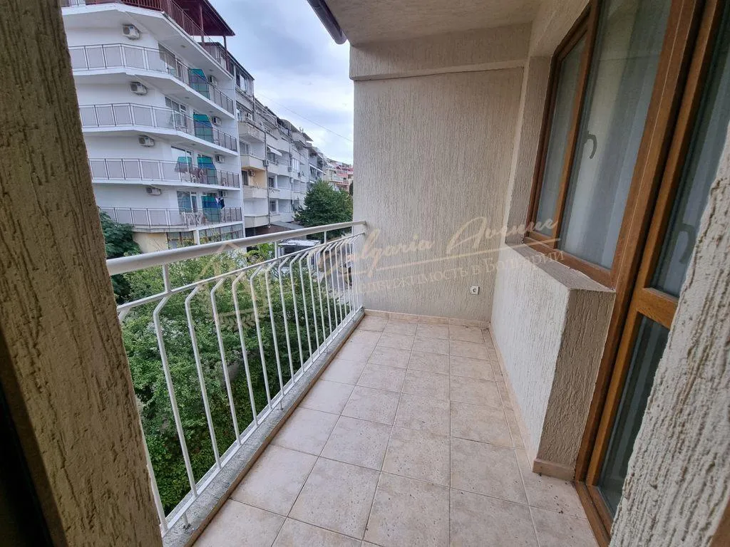 Трехкомнатный апартамент с видом на море, без таксы поддержки, Святой Влас