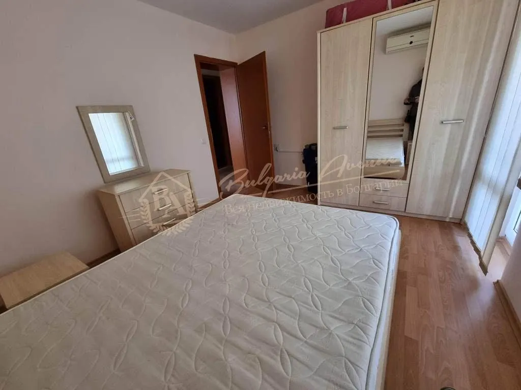 Трехкомнатная квартира с террасой на партере, Святой Влас, к-с Marina View. 20 м от пляжа, вид на море!