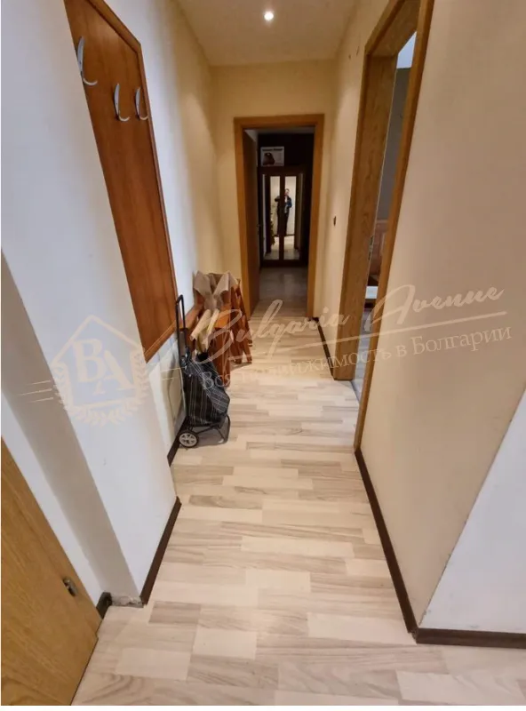 Апартамент c 2 спальнями, комплекс в 200 м от моря, курорт Святой Влас. Низкая такса поддержки