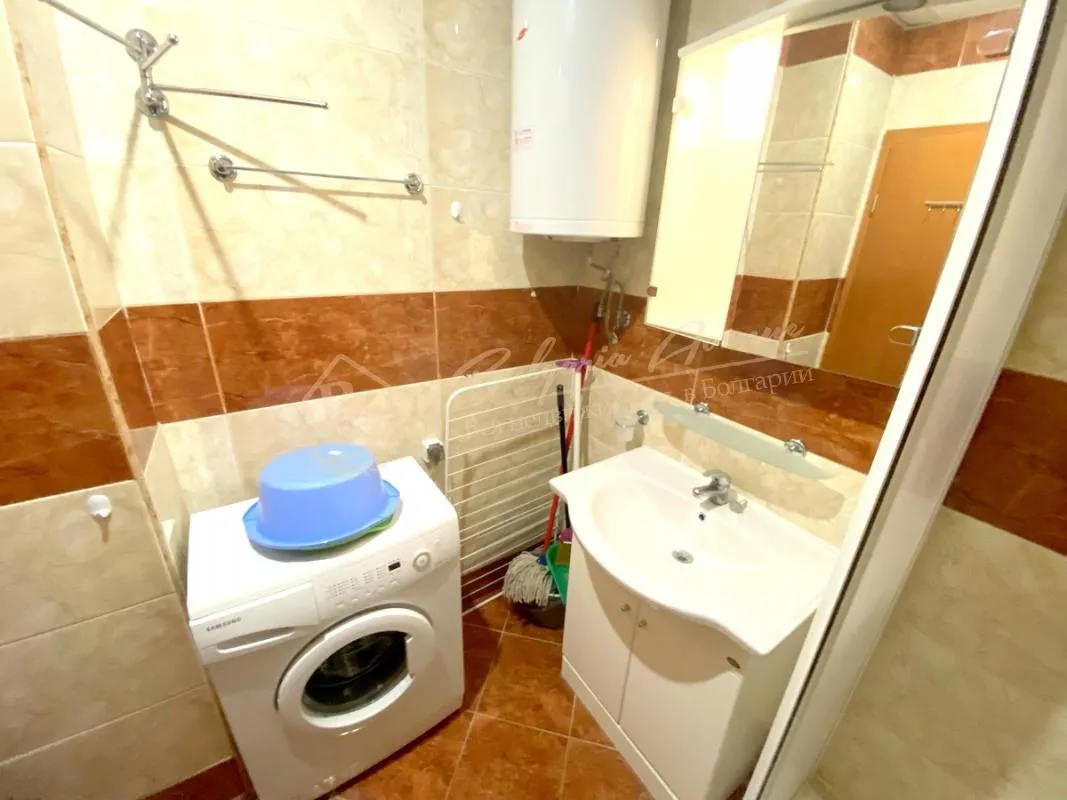 Срочная продажа апартамента с видом на море в Святом Власе - комплекс "Краун Форт"