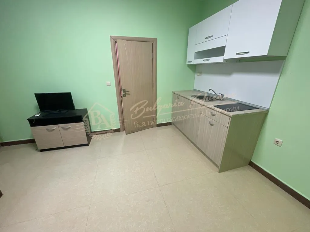 Новый апартамент с 1 спальней в комплексе "Тарсис", Солнечный берег