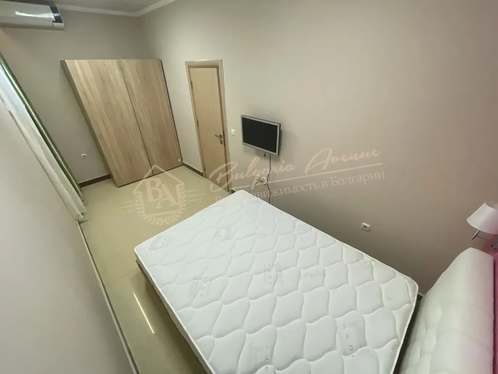 Новый апартамент с 1 спальней в комплексе "Тарсис", Солнечный берег