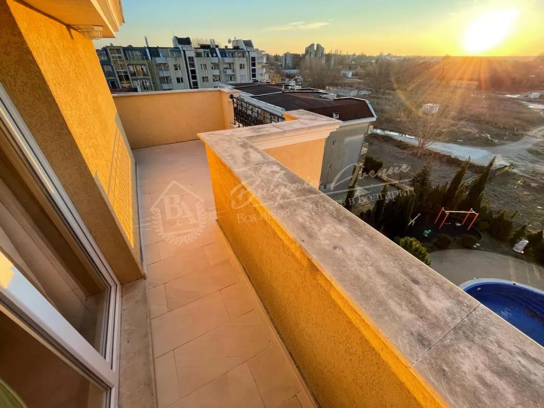 Апартамент с двумя спальнями в шикарном комплексе Messembria Palace