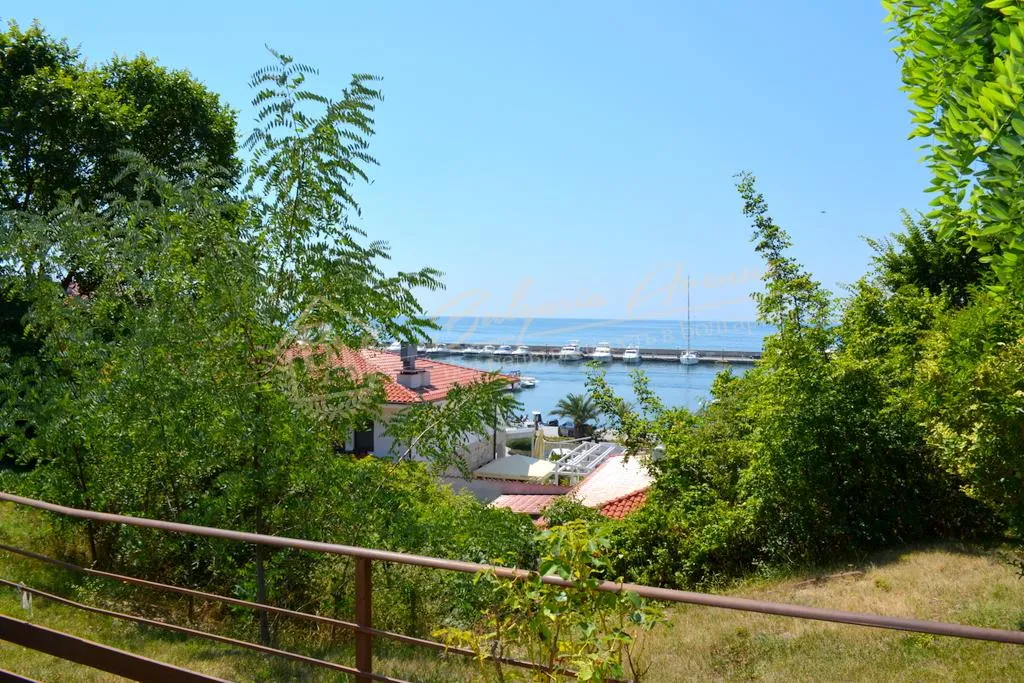 Апартамент с двумя спальнями в комплекс "Диамант", Святой Влас. Первая линия!