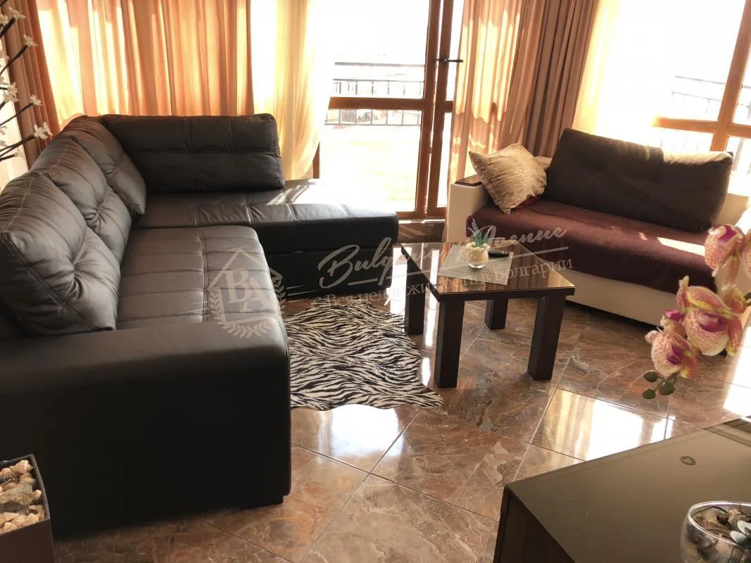 Апартамент с 2 спальнями с видом на море на 1 линии