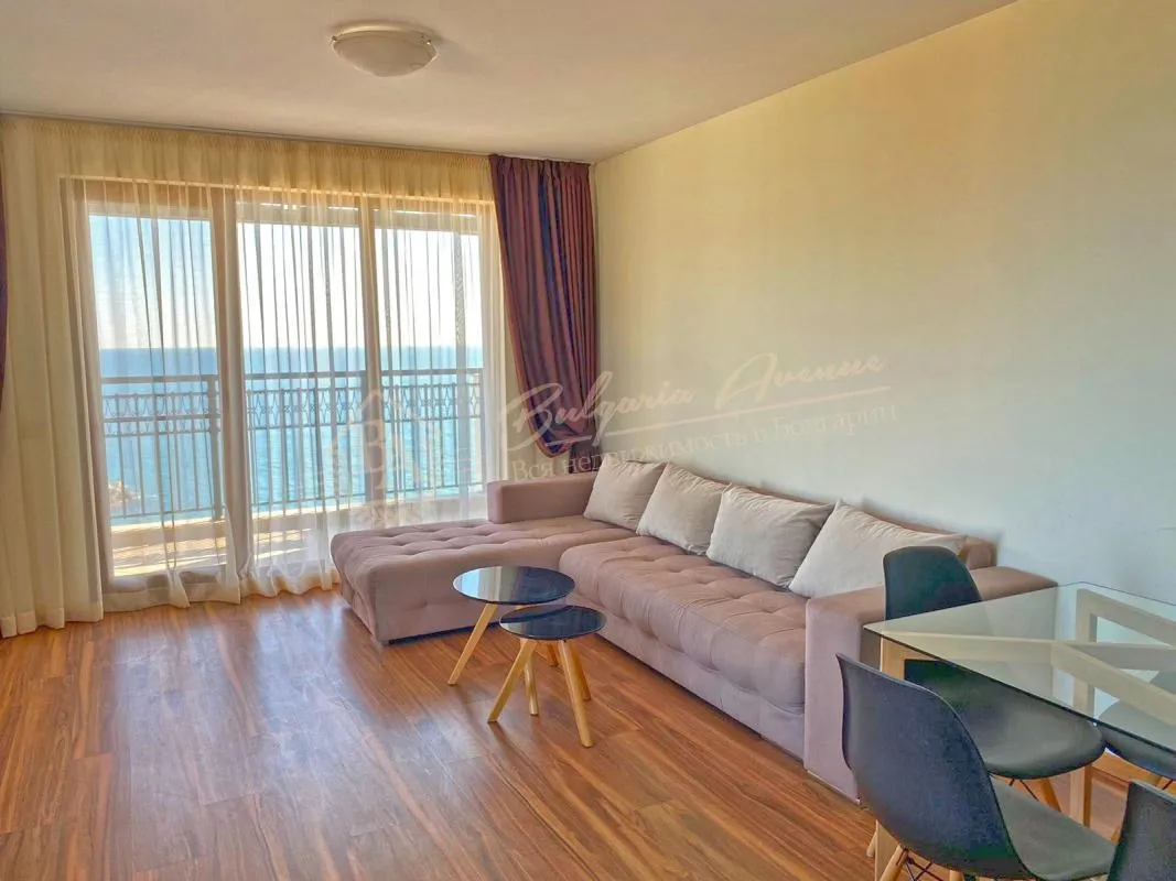 Меблированная квартира с фронтальный вид на море в г.Варна