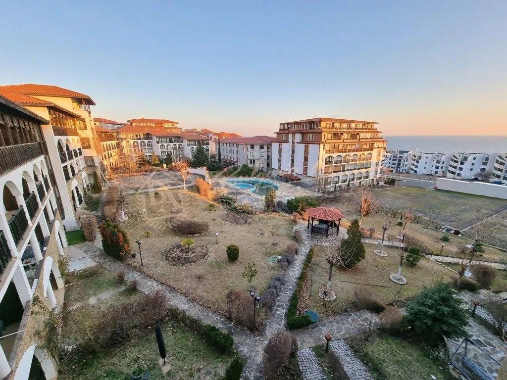 Апартамент с 2 спальнями в комплексе Watermill, Святой Влас