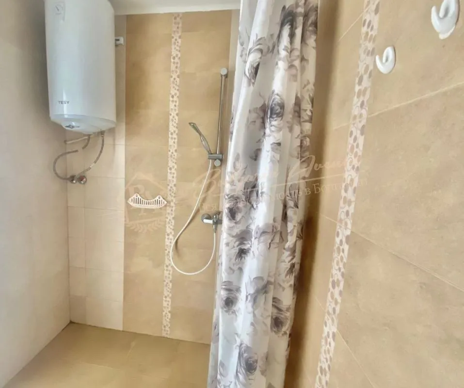 Светлый элегантный мезонет в Равде - 100 кв.м,, с двумя террасами с видом на море