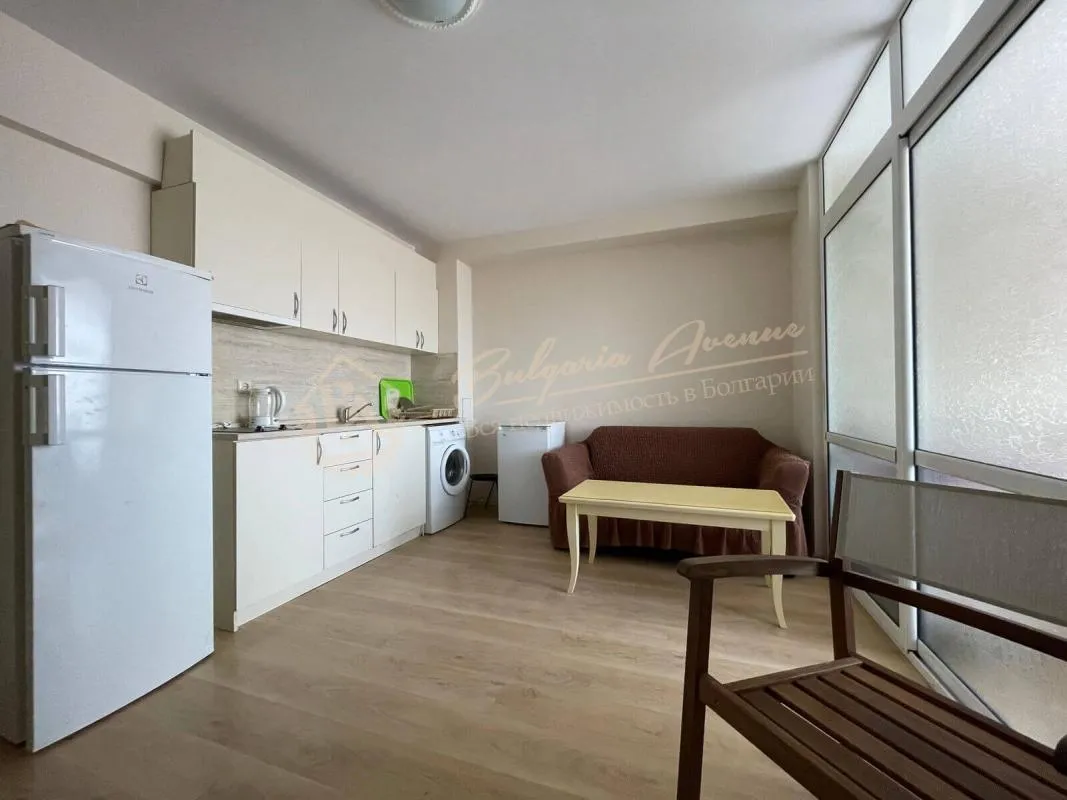 Апартамент с 1 спальней в Aphrodite Palace, Солнечный берег, красивый вид на город