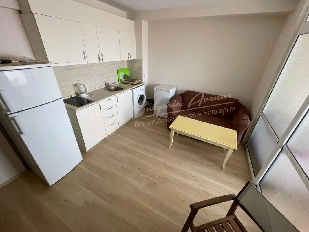 Апартамент с 1 спальней в Aphrodite Palace, Солнечный берег, красивый вид на город