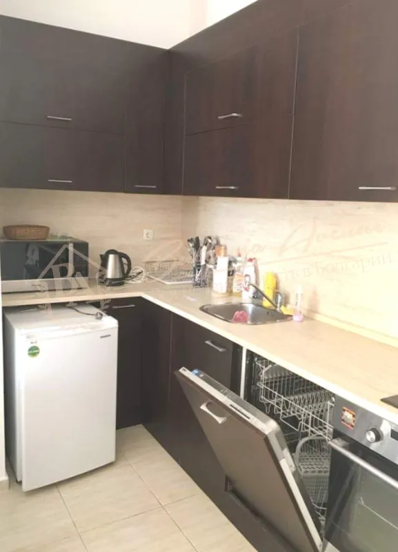 Апартамент с 1 спальней и собственным двориком в комплексе Arena 2