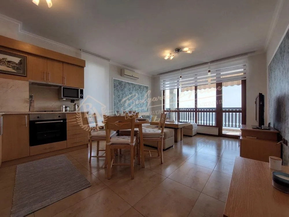 Апартамент с двумя спальнями с фронтальным видом на море в "Трявна Бич", Святой Влас