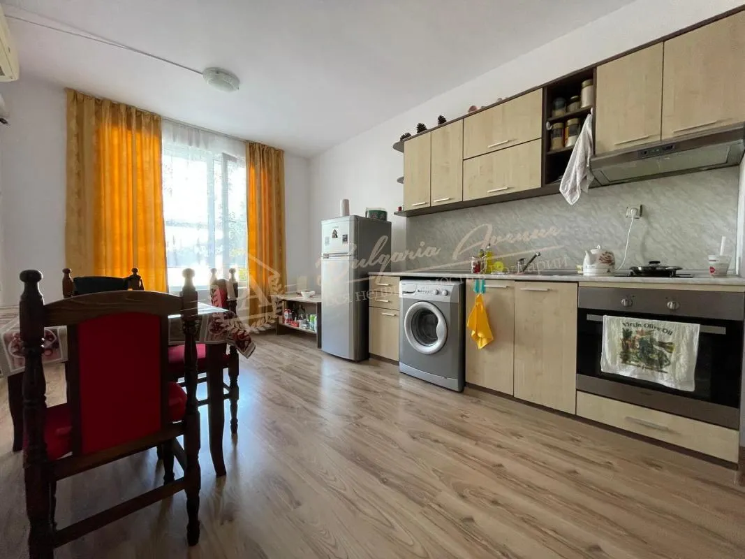 Недорогой апартамент с 1 спальней в комплексе Sunny Day 3, Солнечный берег