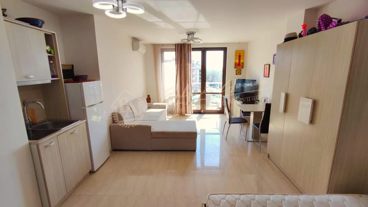 Новая студия в комплексе "Тарсис", Солнечный берег