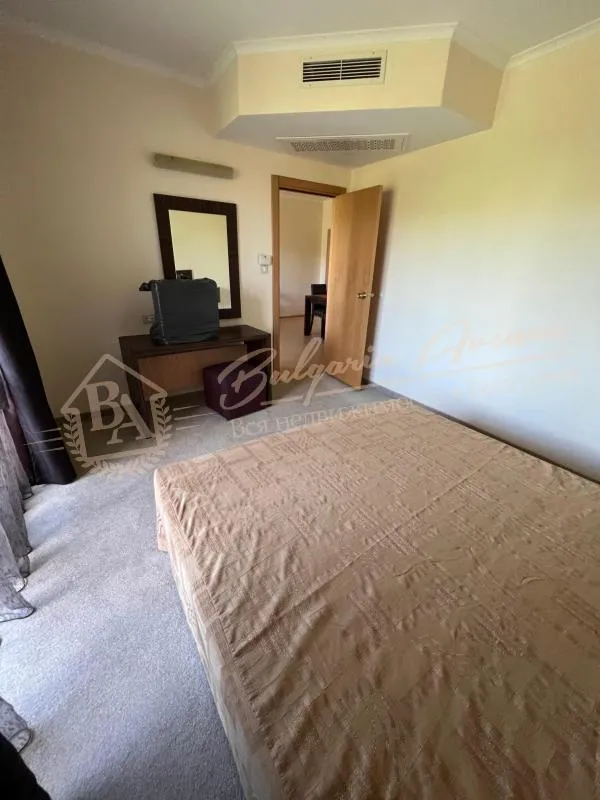 Двухкомнатный апартамент на продажу в комплексе Majestic, Солнечный Берег