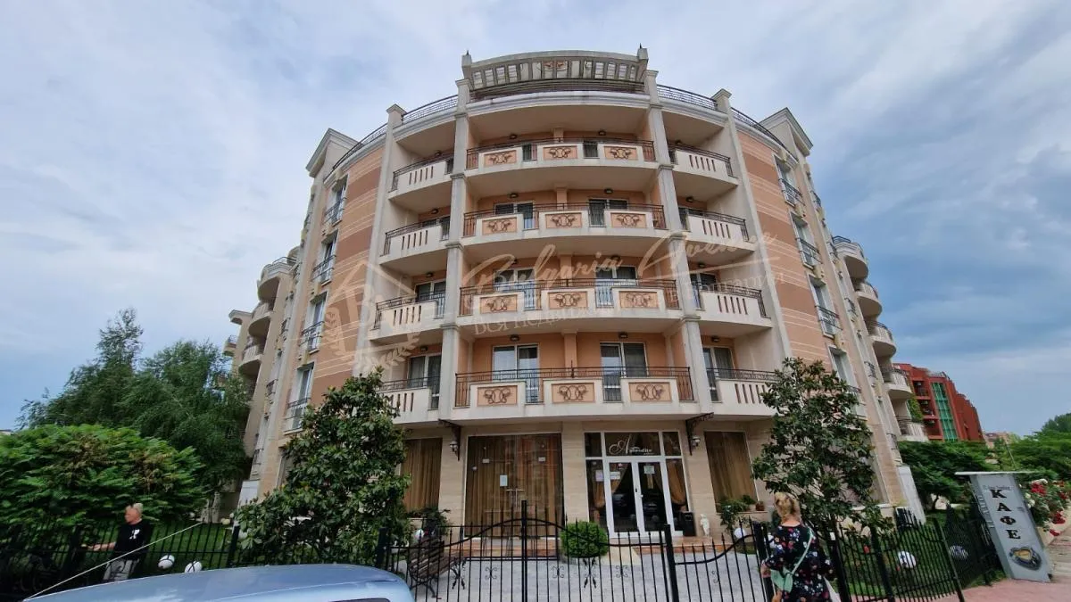 Комплекс "Афродита Палас" - апартамент с 1 спальней на партере