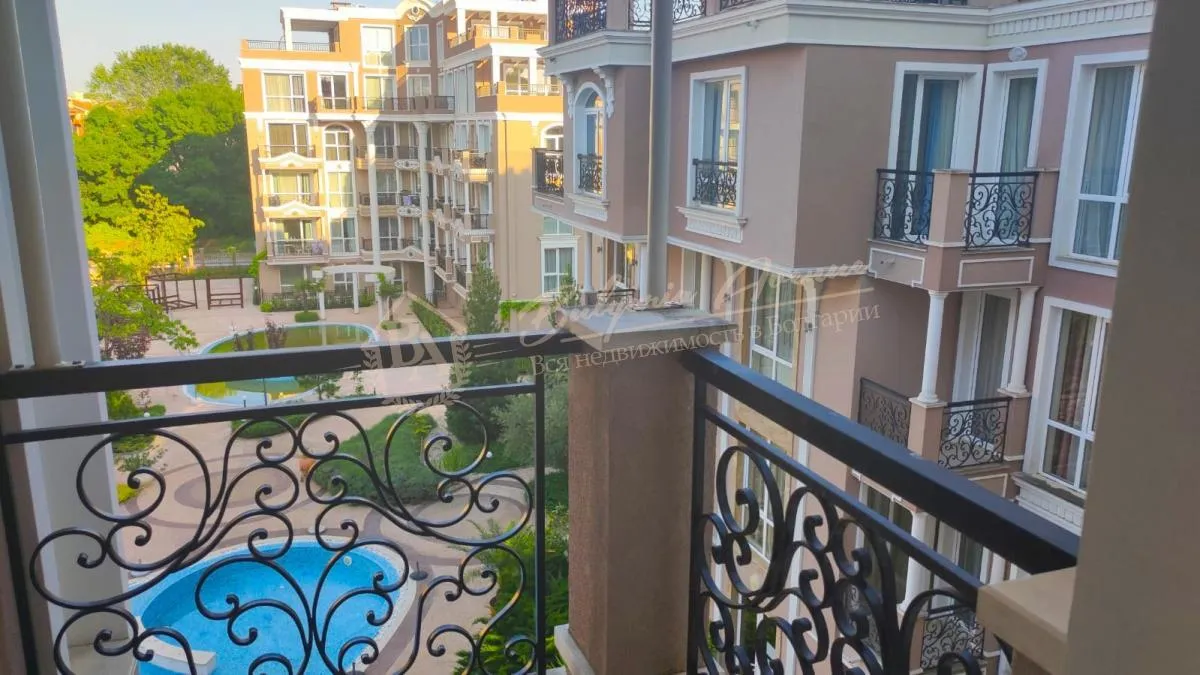 Роскошный апартамент в элитном комплексе Izida Palace, Солнечный Берег