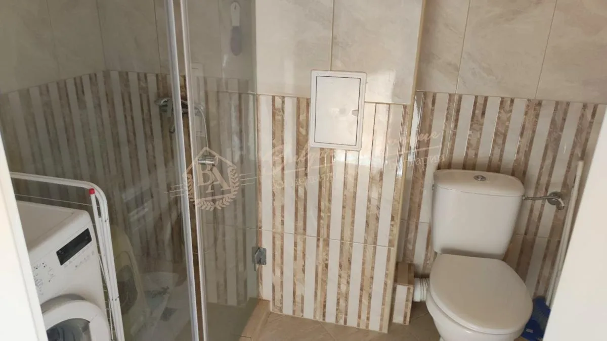 Роскошный апартамент в элитном комплексе Izida Palace, Солнечный Берег