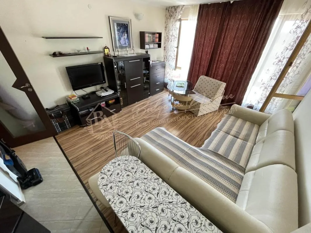 Большая студия в комплексе "Тарантула" в кк Солнечный берег