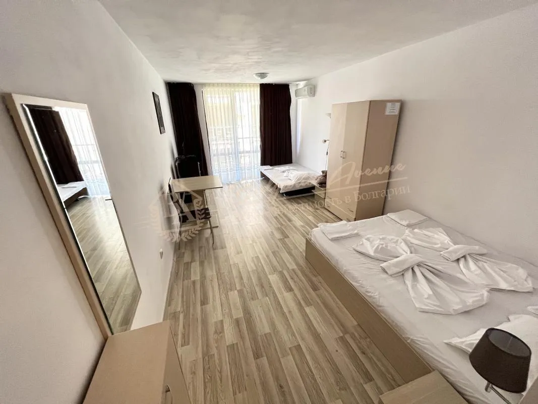 Новая большая студия в комплексе "Тарсис", Солнечный берег