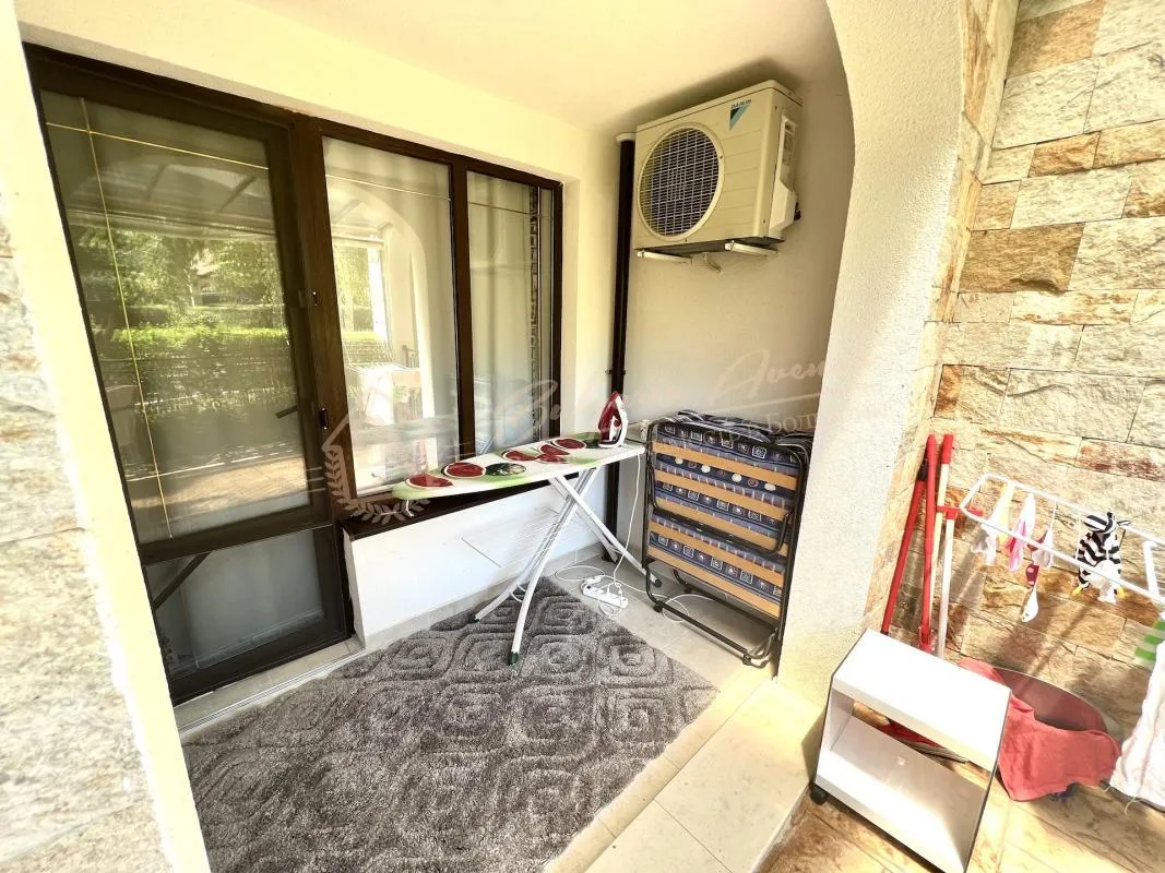 Апартамент в элитном комплексе "Артур", Святой Влас, 150 метров от моря