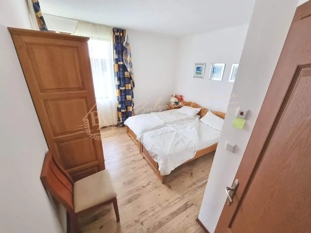 Часть дома со своим двориком в Bay View Villas