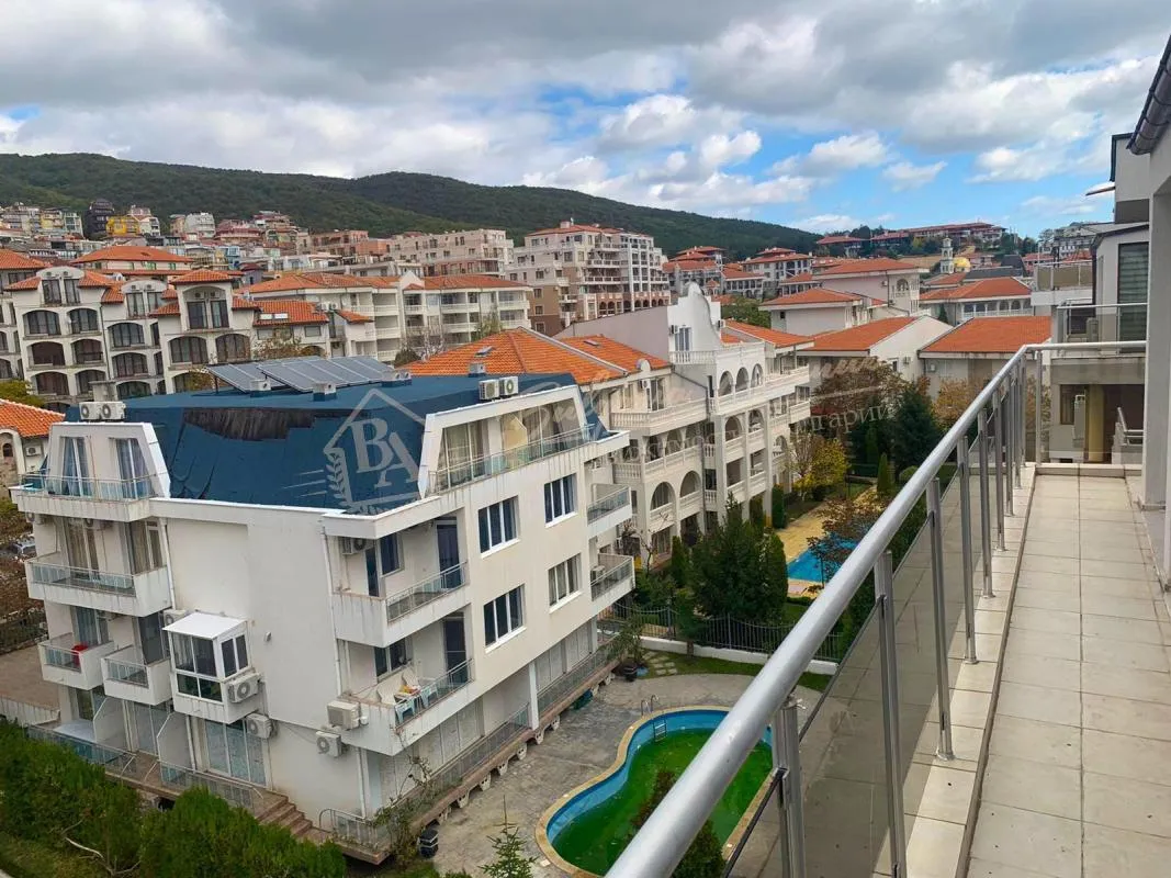 Пентхаус с роскошным панорамным видом на море и горы в престижном районе Святого Власа