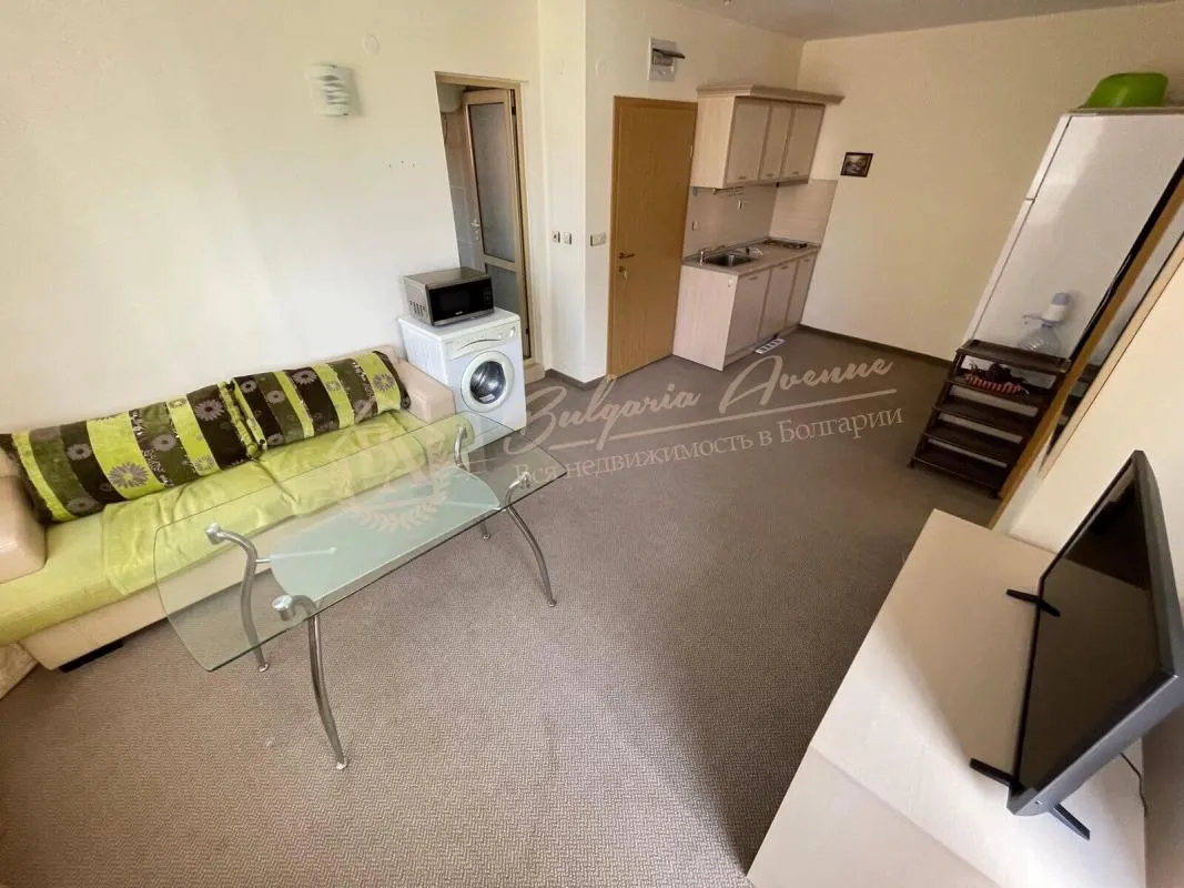 Свежий новый апартамент с 1 спальней в комплексе "Авалон", Солнечный берег