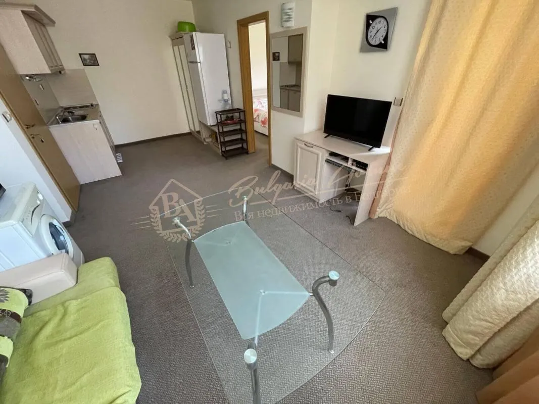 Свежий новый апартамент с 1 спальней в комплексе "Авалон", Солнечный берег