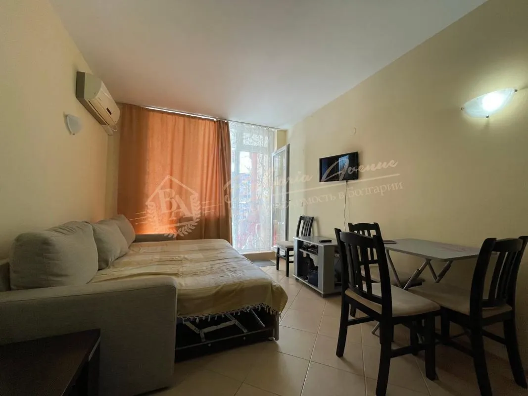 Продажа студии в "Сансет Бич 3", курортный комплекс Солнечный берег