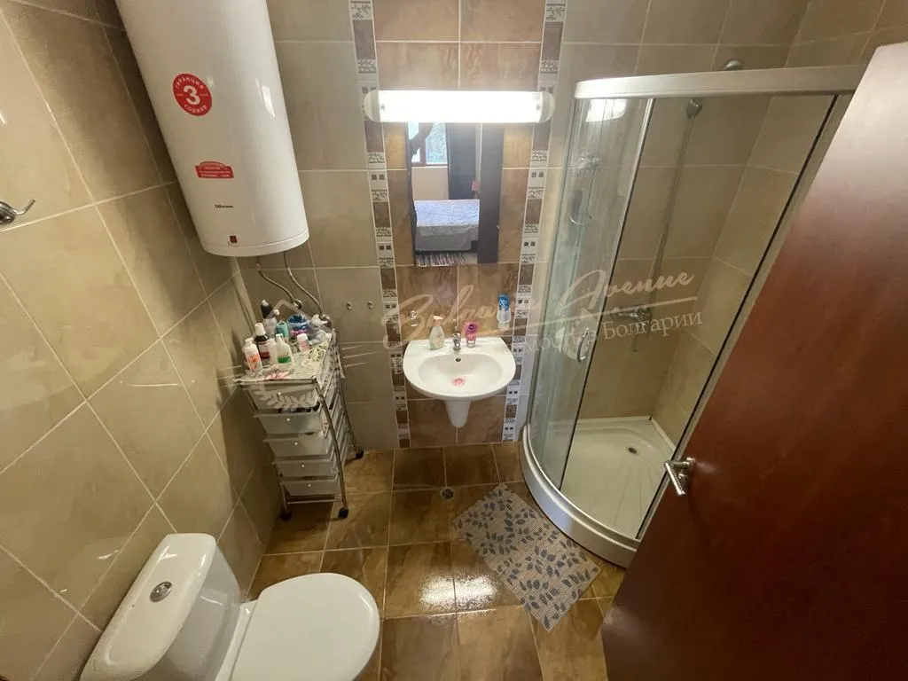 Трехкомнатный апартамент в комплексе "Аполлон", Равда