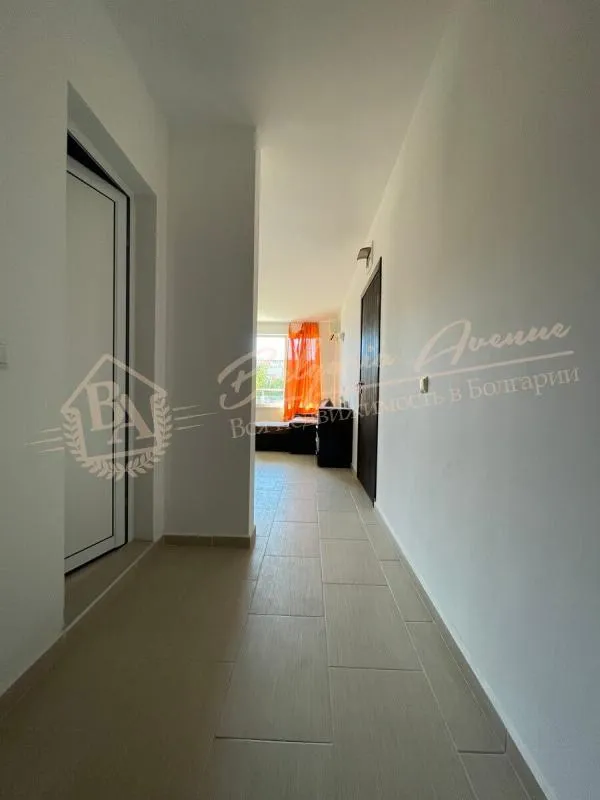 Двухкомнатная квартира с патио в комплексе "Анна Марина", Святой Влас