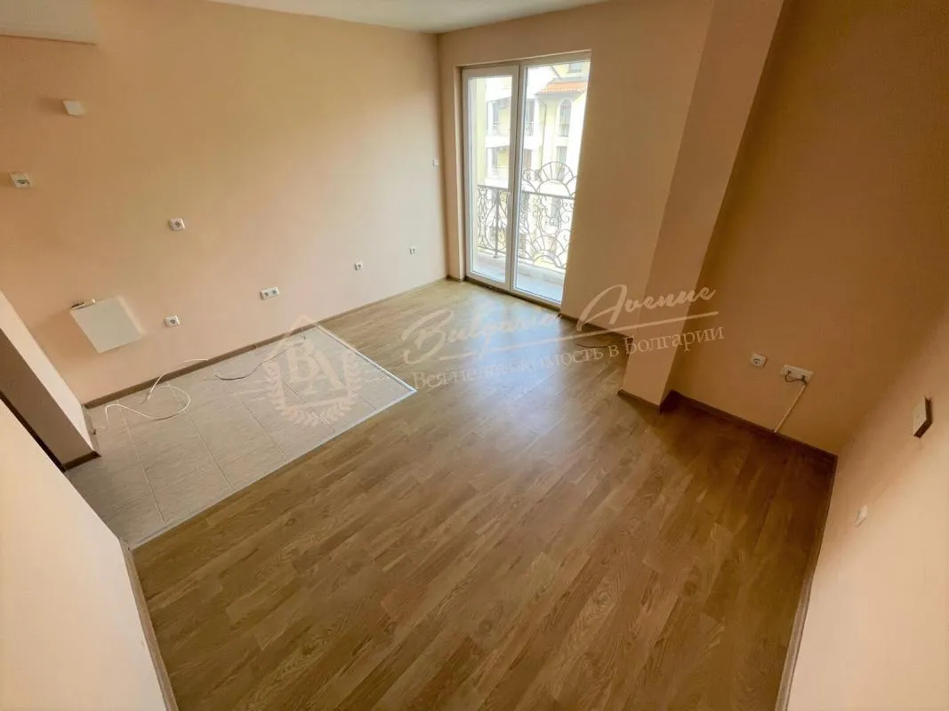 Студия без мебели в комплексе "Мессембрия Резорт", Солнечный берег