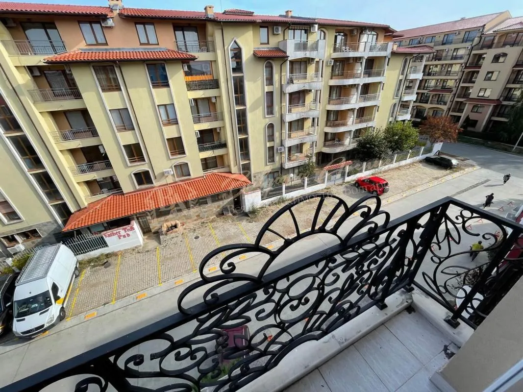 Студия без мебели в комплексе "Мессембрия Резорт", Солнечный берег