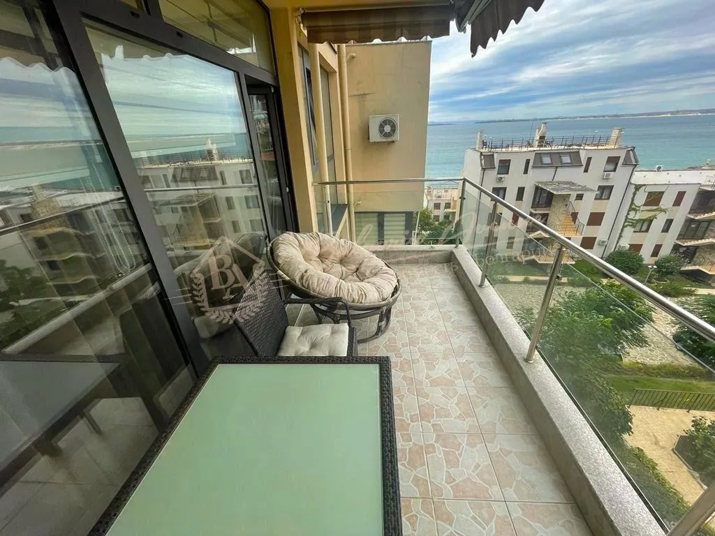 Апартамент с 1 спальней в комплексе на первой линии "Дольче Вита 2", Святой Влас